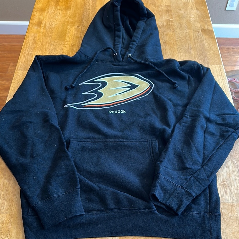 Reebok Anaheim Ducks Black Sweatshirt Hoodie Size S